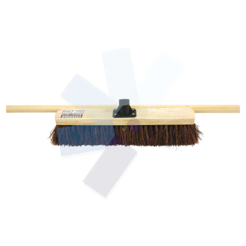 Cotswold.18in. Stiff Bassine Broom with 48in. Wooden Handle