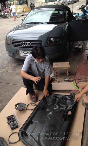 AUDI TT มาจัดเต็มสูบกับ KENWOOD DNX5310 มี GPS GARMIN built-in อยู่ในตัวเลย ใช้งานครบ คุณภาพระดับญุี 1