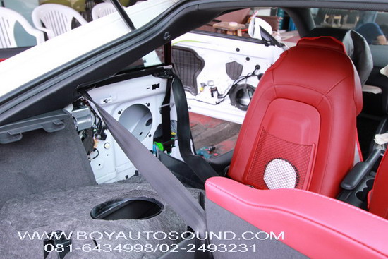 AUDI tt เริ่มถอดตั้งแต่ชิ้นแรก ยันงานจบ ทุกขั้นตอน เนี้ยบ เนียน  สนใจติดต่อคุณบอย 081-6434998 7