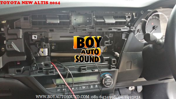 TOYOTA NEW ALTIS2014 ติดตั้งเครื่องเสียง KENWOOD DNX5350BT รุ่นมี gps แผนที่นำทางของ garmin 5