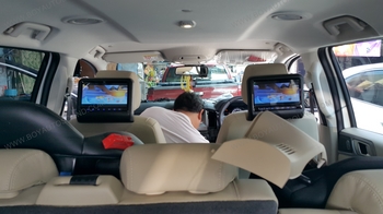 FORD EVEREST2016 ติดตั้งจอหัวหมอนแบบ clip หนีบติดกับขาเบาะเดิม เก็บงานชุดสายไฟ เดินสายเก็บแบบเรียบร 3