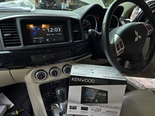 อัปเกรด Mitsubishi Lancer EX ให้สุดปังด้วยจอ Kenwood