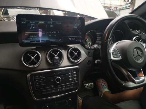 ติดตั้งลำโพงรถ BENZ  และจอแอนดรอยสำหรับ Benz ได้ที่บอยออโต้ซาวด์ คลองเตย จบ ครบ เรื่องเสียง และความค