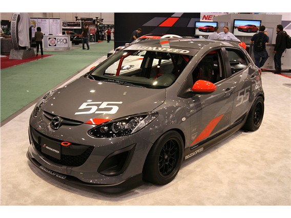 ชุดแต่งรอบคัน ชุดแต่งรอบคัน Mazda2 รุ่น 5 ประตู ทรง Evil 1