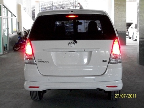 ชุดแต่งรอบคัน INNOVA 2010 ทรงศูนย์ 2