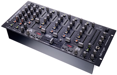 Behringer iNUKE NU3000 DSP