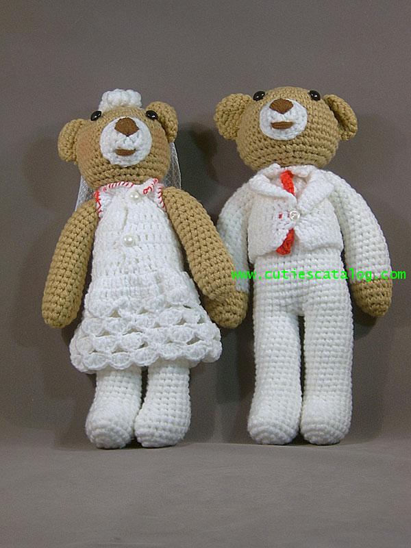ตุ๊กตาถักไหมพรมหมีคู่แต่งงาน ขนาด 36 ซม.(crochet wedding doll 36 cm)