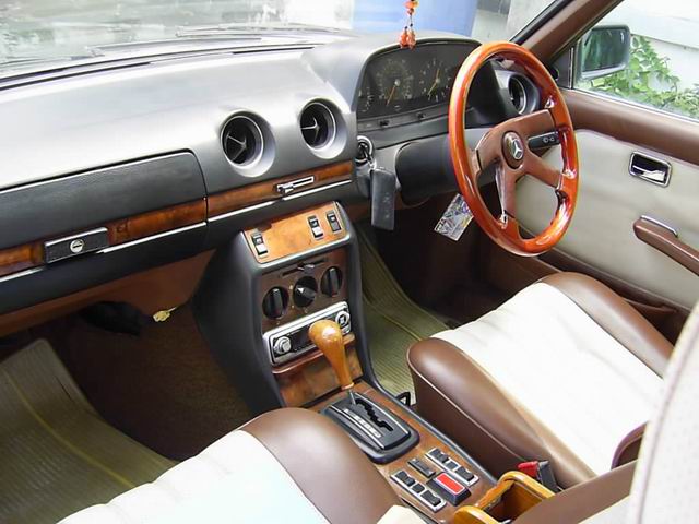 .ขาย รถยนต์ BENZ 230CE ปี 1989 หลังคาซันรูฟ สีน้ำตาล ออโต้ นำเข้าอังกฤษ ช่วงล่างใหม่ แทรคยาง$A0-P6AT 2