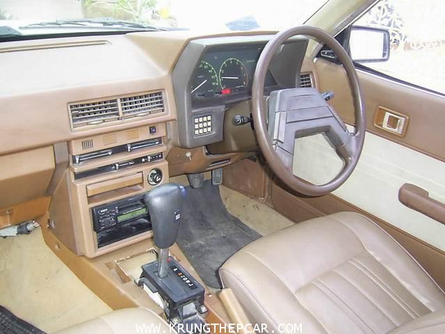 .ขายTOYOTA CORONA หน้าแหลม เครื่อง1JZเกียร์ออโต้ ปี 1984 สีขาว รถคุณหมอใช้$A17-SQZ 2