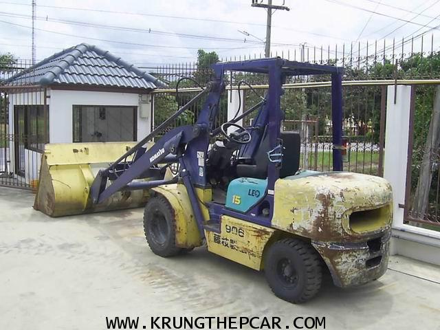 .ขาย รถตัก KOMATSU SD15 รุ่นใหม่ใช้น้อย สภาพใช้น้อย กระบวยใหญ่พิเศษ ตักได้เยอะ ยกได้สูงมาก$A13-S6AS- 2