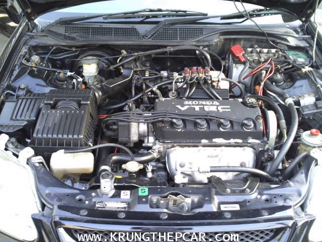 . HONDA CIVIC 1.6VTi COUPE ปี2001 สีดำ เกียร์ออโต้ AIRBAG ชุดแต่งแท้ทั้งคัน+LPGหัวฉีด$A11-S6SE- 4