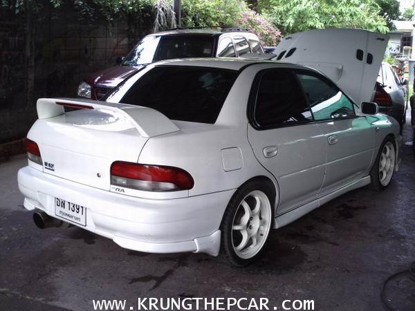 .ขาย SUBARU สีขาว เกียร์ธรรมดา $A26-P6 4