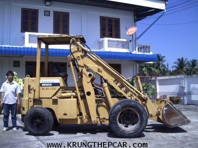 .ขาย รถตัก KOMATSU SD23-3 ยกได้สูง4เมตร สีเดิมทั้งคัน รถนอก พร้อมใช้ $A13-N6SS- 6