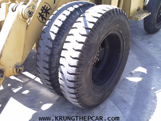 .ขาย รถตัก KOMATSU SD23-3 ยกได้สูง4เมตร สีเดิมทั้งคัน รถนอก พร้อมใช้ $A13-N6SS- 11