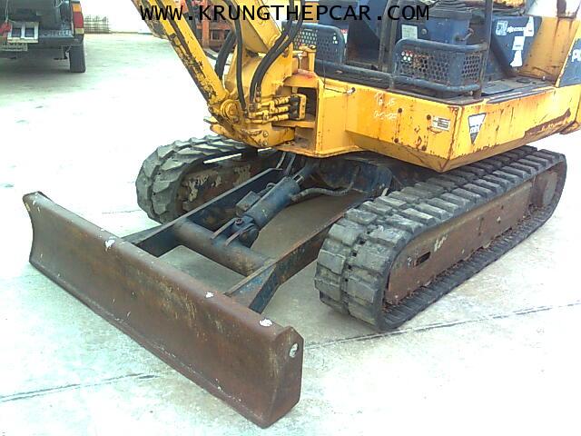.ขาย รถขุด KOMATSU PC30-6 แทรคยาง สีเดิม สภาพใช้น้อย รถนำเข้าจากญี่ปุ่น เอกสารนำเข้าครบ $A01 7