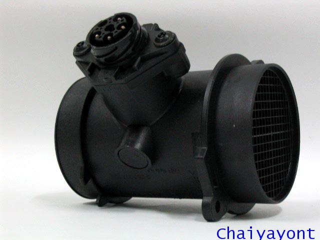 แอร์โฟล์เซ็นเซอร์ Bosch Air Mass Meter , Air Flow Sensor รถเบนซ์ Mercedes-Benz W124 E280 เบอร์ 500 2