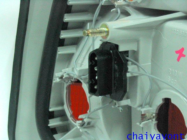 ไฟท้ายด้านขวาสีแดง-ส้ม ดวงนอก รถบีเอ็มดับบลิว BMW E34 518i 520i 525i 530i M43 M50 Series 5 5