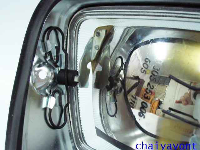 ไฟตัดหมอก ไฟสปอตไลท์ ไฟขนมปัง รถเบนซ์หางปลาคลาสสิค Classic Fintail Mercedes-Benz W110 W111 190C 190D 16