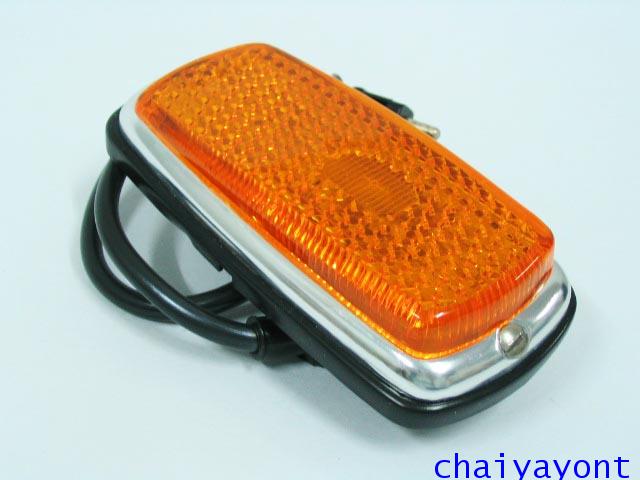 ไฟหรี่ข้างบังโกลนหน้า สีส้ม รถเบนซ์โบราณคลาสสิค Pagoda Mercedes-Benz W113 230SL 250SL 280SL 2