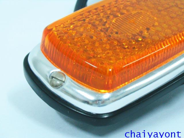ไฟหรี่ข้างบังโกลนหน้า สีส้ม รถเบนซ์โบราณคลาสสิค Pagoda Mercedes-Benz W113 230SL 250SL 280SL 10