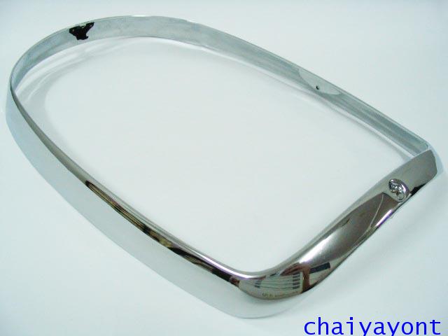 ขอบไฟใหญ่หน้ารถเบนซ์โบราณคลาสสิค Classic Vintage Mercedes-Benz Pagoda W113 230SL 250SL 280SL 1