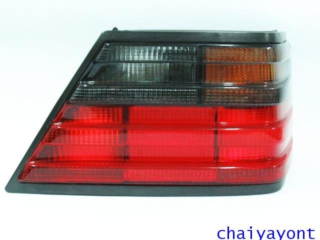 ชุดแต่ง ไฟท้ายข้างขวาสีดำ-แดง รถเบนซ์ Mercedes-Benz W124 200E 230E 280E 300E E200 E220 E280 E-Class 1