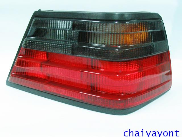 ชุดแต่ง ไฟท้ายข้างขวาสีดำ-แดง รถเบนซ์ Mercedes-Benz W124 200E 230E 280E 300E E200 E220 E280 E-Class 9