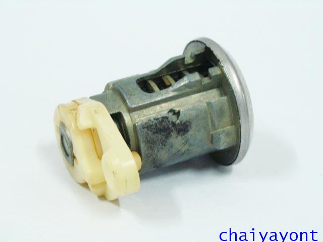 ไส้กุญแจประตูบีเอ็มรุ่นเก่า รถบีเอ็มดับบลิวคลาสสิคโบราณ Classic BMW E12 518i 520 525 528 M10 M20 3