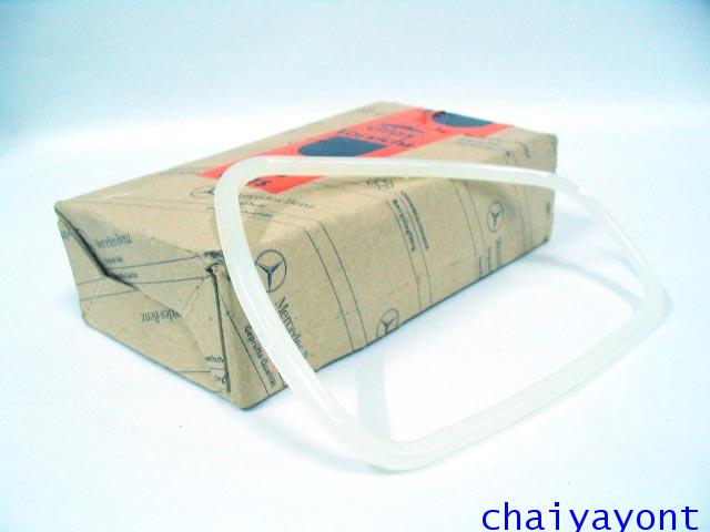 ขอบกระจกมองข้างเบนซ์หางปลา Fintail Classic  Mercedes-Benz W110 W111 190 200 230 C Dc 220 280S SE SEC 2