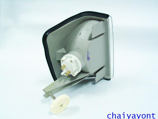 ชุดแต่งไฟเลี้ยวเพชร เคลียร์ใส Clear Crystal รถเบนซ์ Mercedes-Benz W201 190 190D 190E 1.8 2.3 E-Class 2