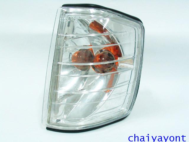 ชุดแต่งไฟเลี้ยวเพชร เคลียร์ใส Clear Crystal รถเบนซ์ Mercedes-Benz W201 190 190D 190E 1.8 2.3 E-Class 6