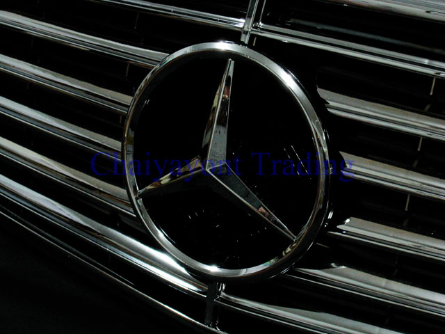 ประดับยนต์ชุดแต่งรถกระจังหน้าดาวกลาง Elegance Complete Chrome Type รถเบนซ์ Mercedes-Benz W126 Sedan 3