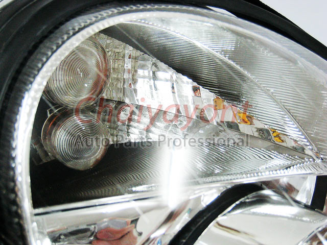 ประดับยนต์ชุดแต่งไฟหน้า RH Magic Clear Projector รถเบนซ์ Mercedes-Benz W203 C180 C200 C220 C240 C280 8