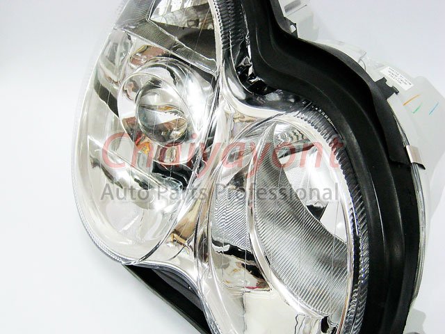 ประดับยนต์ชุดแต่งไฟหน้า RH Magic Clear Projector รถเบนซ์ Mercedes-Benz W203 C180 C200 C220 C240 C280 11