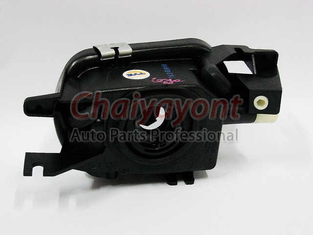 ประดับยนต์ชุดแต่งรถ LH ไฟตัดหมอก Clear Type รถเบนซ์ Mercedes-Benz W203 ปี 2006 C180 C200 C220 C240 C 3