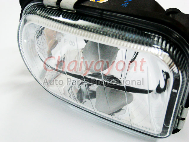 ประดับยนต์ชุดแต่งรถ RH ไฟตัดหมอก Clear Type รถเบนซ์ Mercedes-Benz W203 ปี 2006 C180 C200 C220 C240 C 2