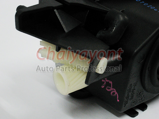 ประดับยนต์ชุดแต่งรถ RH ไฟตัดหมอก Clear Type รถเบนซ์ Mercedes-Benz W203 ปี 2006 C180 C200 C220 C240 C 5