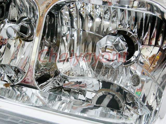 ไฟหน้าคริสตัลใส LH Clear Type White Chrome สำหรับรถเบนซ์ Mercedes-Benz W201190 190D 190E 1.8 2.0 2.3 4