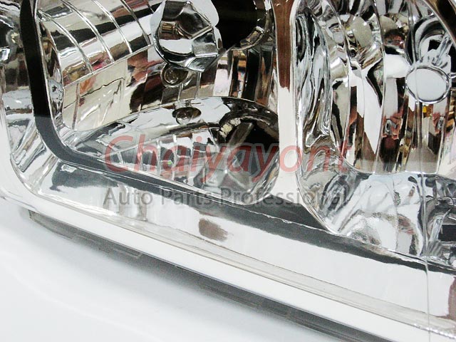 ไฟหน้าคริสตัลใส RH Clear Type White Chrome สำหรับรถเบนซ์ Mercedes-Benz W201190 190D 190E 1.8 2.0 2.3 8