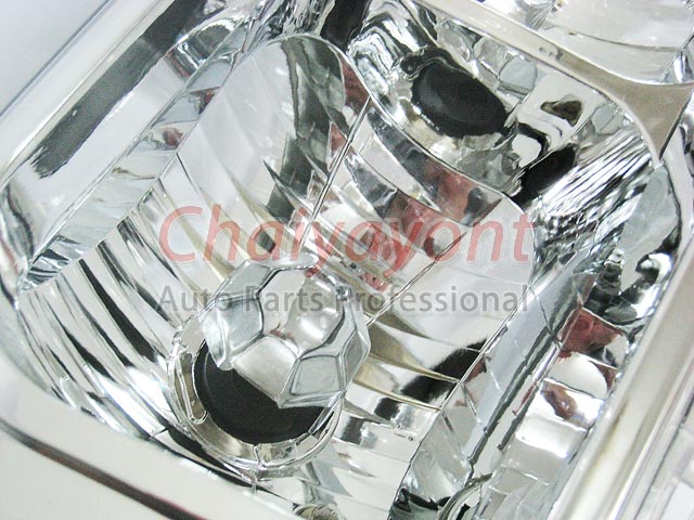 ไฟหน้าคริสตัลใส RH Clear Type White Chrome สำหรับรถเบนซ์ Mercedes-Benz W201190 190D 190E 1.8 2.0 2.3 9