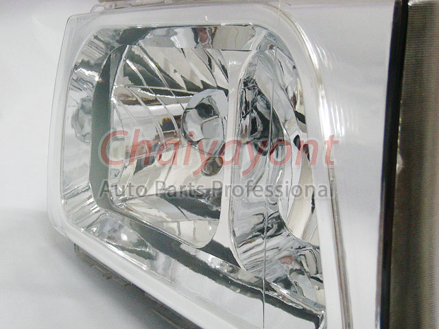 ไฟหน้าคริสตัลใส RH Clear Type White Chrome สำหรับรถเบนซ์ Mercedes-Benz W201190 190D 190E 1.8 2.0 2.3 12