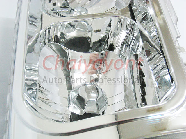 ไฟหน้าคริสตัลใส RH Clear Type White Chrome สำหรับรถเบนซ์ Mercedes-Benz W201190 190D 190E 1.8 2.0 2.3 20