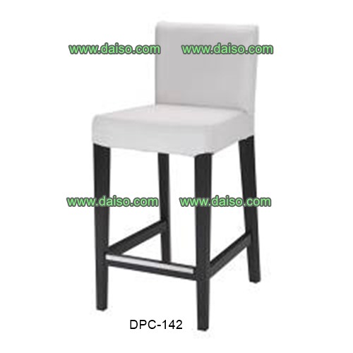 เก้าอี้บาร์ไม้ยางพารา หุ้มเบาะหนังเทียม DPC-142 1