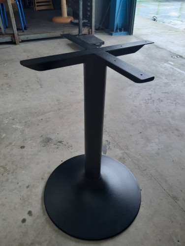 ขาโต๊ะเหล็กหล่อ ทรงแชมเปญ  ทำสีดำ  รหัส T-126 BLACK 2