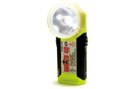 Photoluminescent Flashlight Approvals รุ่น Big Ed™ 3700PL  ยี่ห้อ Pelican