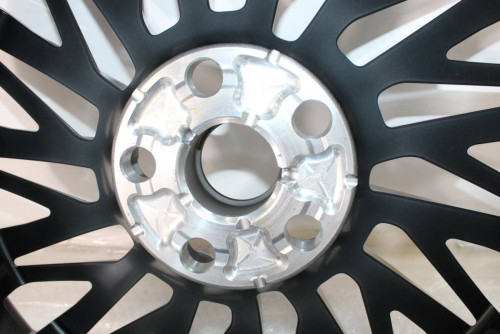 ล้อแท้ Lexus LM350h, LM500h ถอดจากรถใหม่ในโชว์รูมที่ญี่ปุ่น ใหม่กริ๊บมากๆ 6