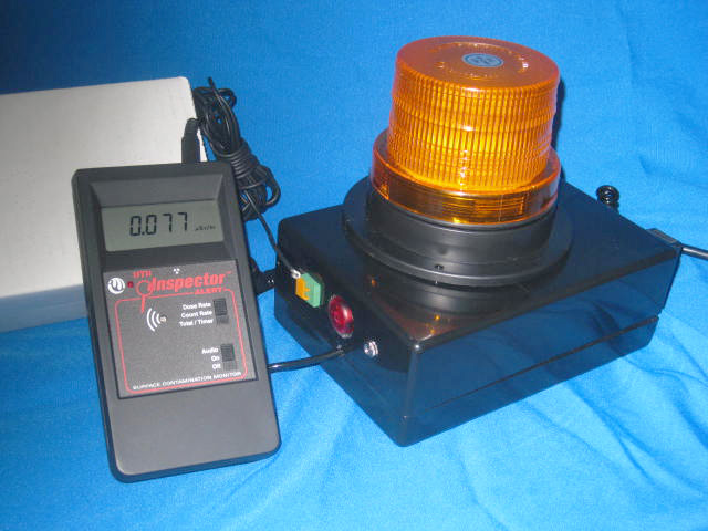 เครื่องวัดรังสีแบบเตือนด้วยแสง Radiation  Inspector Alert with Lighting Alarm