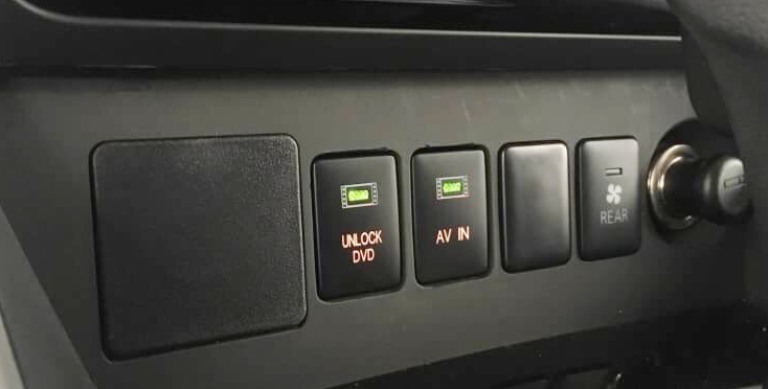 ปลั๊กปลดล๊อคAV in MITSUBISHI NEW PAJERO (2015 ขึ้นไป) 6