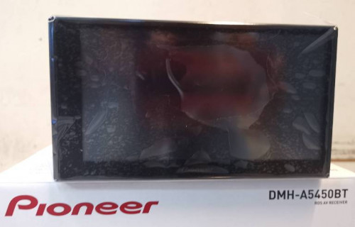 Pioneer DMH-A5450BTT  (2022) 4