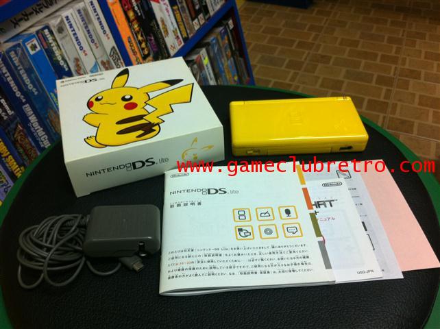 Nintendo DS Lite Pikachu Yellow Limited นินเทนโด ดีเอสไล้ สีเหลือง ลิมิเต็ท